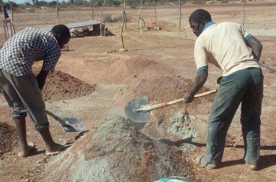 Fondation RAVI (REVIE) : Suite des travaux  d’aménagement sur le site du Projet FAST JOB and  FOOD dans la Province du Yatenga dans la Région du Nord.